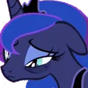 lunaTired Discord Emoji