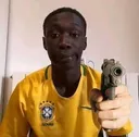 blackguykhabanelamepointinggunto