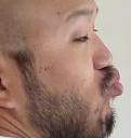 GP_kisses Discord emoji