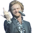 finneas_middle3 Discord emoji