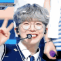 a_KihyunSmile Discord emoji