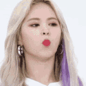 a_JiwonPout Discord emoji