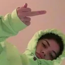 graciemiddlefinger2