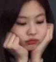 jennie_waiting