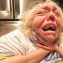 kw_TrishaCrying Discord emoji