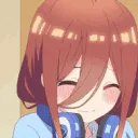 TPF_MikuNakano_Embarrassed