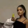 ariana_banana