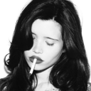 Discovery icon for Nessa Barrett Discord server