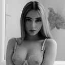 April's Paradise ðŸ’‹ Server Icon