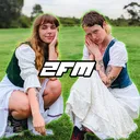 2 fair maidens