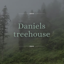 Daniel’s Tree house🌴