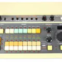 CR-8000