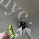 givenchy : boost us !! Discord Server Icon