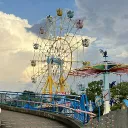 真昼の遊園地