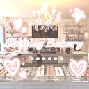 . • 𑁍 Shifting Bakery 𑁍 • . Discord Server Icon