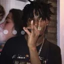 /community     .    chat  .    social's icon