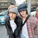 kpop hang out area  Discord Server Icon