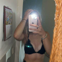 Jasmine's nudes Server Icon