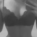 🍑・ 𝘕𝘚𝘍𝘞 𝘓𝘢𝘯𝘥ᶠʳ's icon