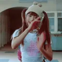 ୨୧ fever  ꒱ Discord Server Icon