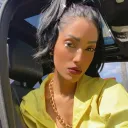 Kiara's pics Discord Server Icon