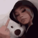 pretty damage Discord server icon