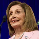 Legen copies politicians