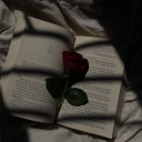 Book Hangout🖤☕📓 Discord server icon