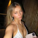 Elliana Walmsley Paradise