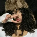  ﹒velour﹒౨ৎ．friends．icons．soci... Discord Server Icon