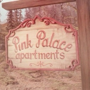 pinky palace decor Discord server icon