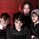 ᯓ★击̸ 𝐓𝐇𝐄 𝐒𝐇𝐀𝐑𝐏𝐄𝐒𝐓 𝐋𝐈𝐕𝐄𝐒 Discord server icon