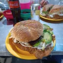 Las flipantes aventuras de el SrCemita y sus Cemitas