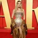 Margot Robbie Worship 2.0