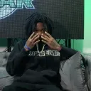 Just edit 👑 Discord server icon