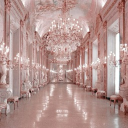 ⊹₊♕ 𝓣𝓱𝓮 𝓡𝓸𝔂𝓪𝓵 𝓒𝓪𝓼𝓽𝓵𝓮 ♕₊⊹ Discord server icon