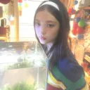 ᣟ𓏼 ͜  럭키걸 . Discord Server Icon