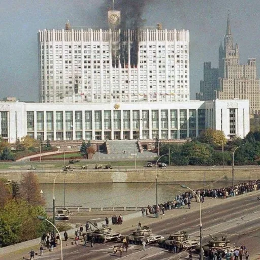 𝐆𝐞𝐨𝐩𝐨𝐥𝐢𝐭𝐢𝐜𝐚𝐥 𝐀𝐫𝐞𝐧𝐚 — мониторинг Discord сервера, статистика и рейтинг