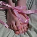 𝜗𝜚 fantasy feet ⋆˚࿔ Discord server icon