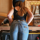 🍑 Hayley The Farm Girl Nudes Sell | Sex Shop | 18+ | NSFW  Server Icon