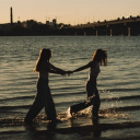 WLW cafe Discord server icon