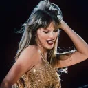 fearless  .  . ୨୧ Discord Server Icon