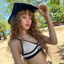 ♡⃕       ˘         @     minnie