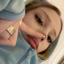 ⊱𝐹𝑎𝑤𝑛𝑒𝑖 ۫ ׅ ✧ Discord server icon