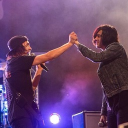 bloody ✭ knuckles Discord server icon