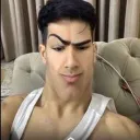 هنا الحقيقه