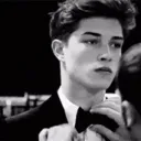 Looks Matter Discord Server Icon