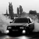 AMANTES DE LOS CARROS