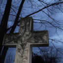 ♱ 𝔤𝔯𝔞𝔳𝔢𝔶𝔞𝔯𝔡 ♱ ₁₈₊ Discord server icon