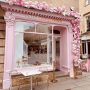 𝑫𝒐𝒍𝒍𝒚’𝒔 𝑩𝒐𝒖𝒕𝒊𝒒𝒖𝒆 — 🌷 Discord server icon